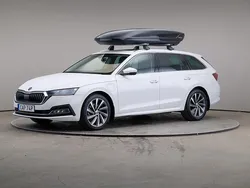 Vit Begagnad 2021 Skoda Octavia Business Line Kombi | 299 000 kr (Marknadspris)