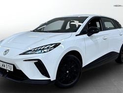 Vit (white) Begagnad 2023 MG MG4 EV Halvkombi | 224 900 kr (Superpris)