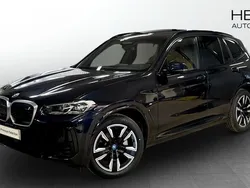 Svart (black) Begagnad 2022 BMW iX3 M Sport SUV | 398 700 kr (Superpris)