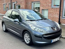 Grå Begagnad 2007 Peugeot 207 Halvkombi | 29 000 kr (Marknadspris)