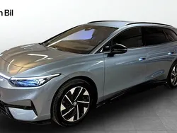 Ljusblå (stonewashed blue metallic) Ny 2024 VW ID.7 Pro Sedan | 609 900 kr (Lite dyr)