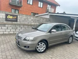 Ljusbrun (brun) Begagnad 2007 Toyota Avensis Halvkombi | 39 500 kr (Marknadspris)