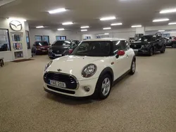 Vit Begagnad 2015 Mini Cooper Pepper Halvkombi | 117 000 kr (Marknadspris)