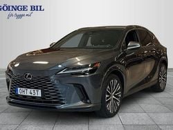 Grå Begagnad 2023 Lexus RX450h+ Executive Line SUV | 659 000 kr