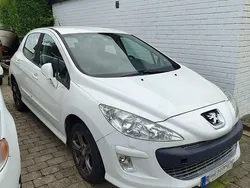 Vit Begagnad 2010 Peugeot 308 Halvkombi | 20 000 kr (Bra pris)