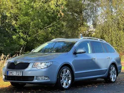 Ljusblå Begagnad 2012 Skoda Superb Elegance Kombi | 84 900 kr (Marknadspris)