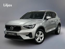Silver Begagnad 2023 Volvo XC40 Core SUV | 359 900 kr (Marknadspris)