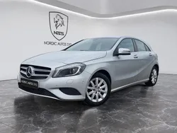 Silver Begagnad 2015 Mercedes A180 Style Halvkombi | 149 900 kr (Marknadspris)