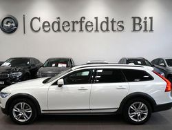 Vit Begagnad 2018 Volvo V90 CC Kombi | 229 900 kr (Marknadspris)