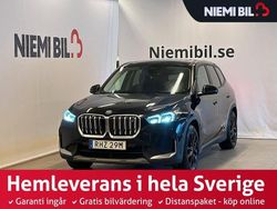 Svart Begagnad 2022 BMW iX1 SUV | 309 900 kr