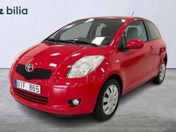 Röd Begagnad 2008 Toyota Yaris Halvkombi | 57 500 kr (Lite dyr)