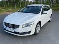 Vit Begagnad 2016 Volvo V60 Kinetic Kombi | 105 000 kr (Bra pris)