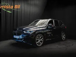 Svart Begagnad 2021 BMW X5 M Sport SUV | 669 600 kr (Marknadspris)