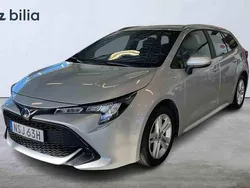 Silver Begagnad 2021 Toyota Corolla Active Kombi | 219 900 kr (Bra pris)