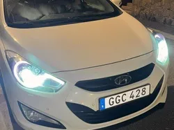 Vit Begagnad 2014 Hyundai i40 Kombi | 80 000 kr (Marknadspris)