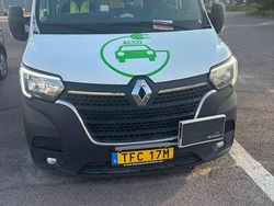 Vit Begagnad 2021 Renault Master Van | 399 900 kr