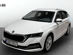 Vit Begagnad 2022 Skoda Octavia Style Kombi | 259 900 kr (Marknadspris)