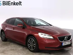 Röd Begagnad 2017 Volvo V40 Momentum Kombi | 143 900 kr (Marknadspris)