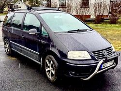 Begagnad 2005 VW Sharan Minibuss | 39 499 kr