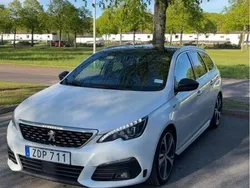 Vit Begagnad 2017 Peugeot 308 GT Kombi | 134 900 kr (Marknadspris)