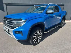 Blå Begagnad 2023 VW Amarok Aventura Pickup | 695 000 kr (Marknadspris)
