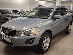 Blå Begagnad 2010 Volvo XC60 Momentum SUV | 110 000 kr (Bra pris)