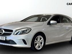 Silver Begagnad 2016 Mercedes A180 Halvkombi | 159 900 kr (Marknadspris)