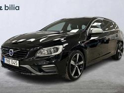 Svart Begagnad 2016 Volvo V60 R-Design Kombi | 239 900 kr (Dyr)