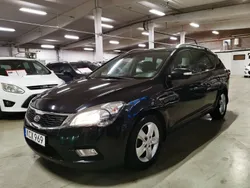 Svart Begagnad 2009 Kia Ceed Sportswagon 4 Kombi | 49 900 kr (Marknadspris)