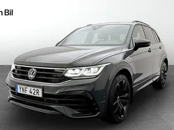 Mörkgrå Begagnad 2023 VW Tiguan R-line SUV | 419 900 kr (Dyr)