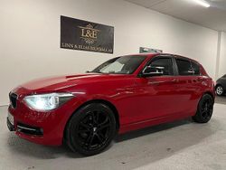 Röd Begagnad 2013 BMW 118 Sport Line Halvkombi | 99 900 kr (Marknadspris)