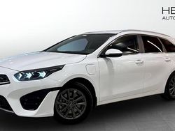 Vit Begagnad 2024 Kia Ceed Sportswagon Advance Kombi | 309 900 kr (Dyr)