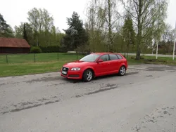Röd Begagnad 2012 Audi A3 Sportback Attraction Halvkombi | 92 000 kr (Bra pris)