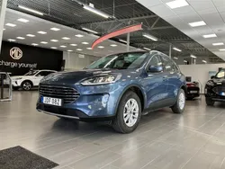 Blå/lila Begagnad 2021 Ford Kuga Titanium SUV | 239 900 kr (Bra pris)