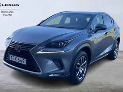 Grå Begagnad 2018 Lexus NX300h SUV | 279 000 kr
