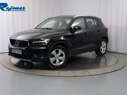 Svart Begagnad 2022 Volvo XC40 Momentum SUV | 299 800 kr (Marknadspris)