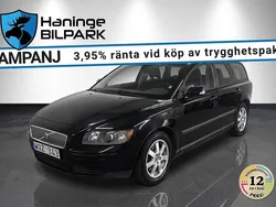 Svart Begagnad 2005 Volvo V50 Kombi | 54 900 kr (Marknadspris)