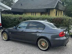 Grå Begagnad 2005 BMW 325 Advantage Sedan | 37 000 kr (Bra pris)