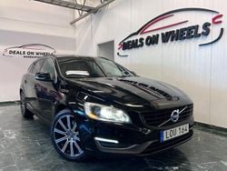 Svart Begagnad 2014 Volvo V60 Momentum Kombi | 139 900 kr (Marknadspris)