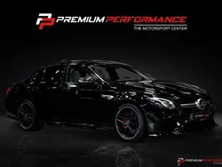 Svart (obsidiansvart metallic) Begagnad 2018 Mercedes E63S AMG AMG Sedan | 678 900 kr (Lite dyr)