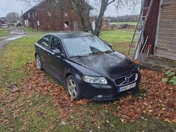 Svart Begagnad 2012 Volvo S40 Momentum Sedan | 36 000 kr