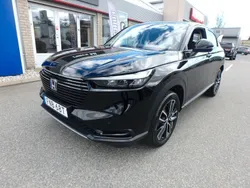 Svart Begagnad 2021 Honda HR-V Elegance SUV | 278 500 kr (Marknadspris)