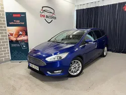 Blå Begagnad 2016 Ford Focus Titanium X Kombi | 89 900 kr (Marknadspris)