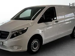 Vit (white) Begagnad 2020 Mercedes Vito Minibuss | 210 000 kr (Superpris)