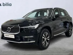 Svart Begagnad 2022 Volvo XC60 Core SUV | 454 900 kr (Marknadspris)