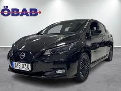Svart Begagnad 2022 Nissan Leaf N-Connecta Halvkombi | 208 900 kr (Marknadspris)