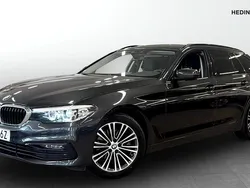 Grå (grey) Begagnad 2019 BMW 520 Sport Line Kombi | 319 900 kr (Marknadspris)