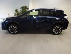 Mörkblå Begagnad 2016 Subaru XV SUV | 169 900 kr (Marknadspris)
