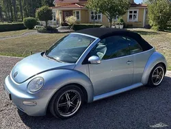 Blå Begagnad 2004 VW Beetle Highline Cab | 73 900 kr (Marknadspris)