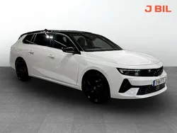 White jade Begagnad 2024 Opel Astra Edition Kombi | 289 900 kr (Marknadspris)